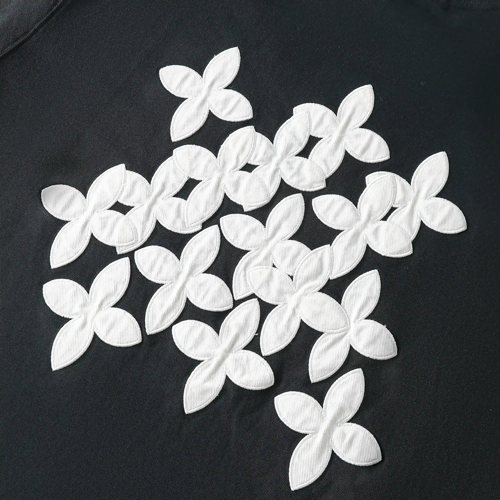 AXIS CROSS TEE