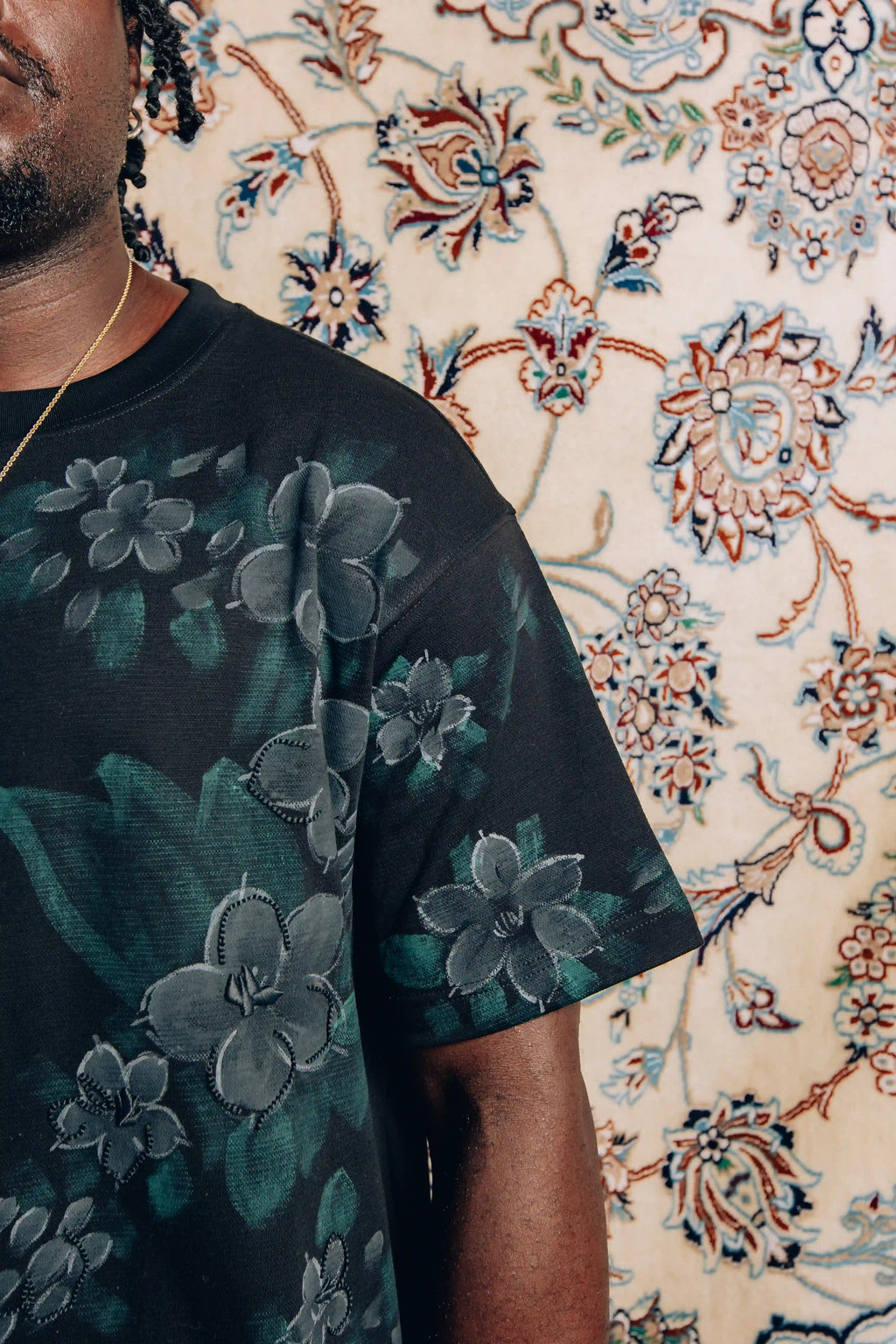 SAMPAGUITA HAND PAINTED TEE - OBSIDIAN