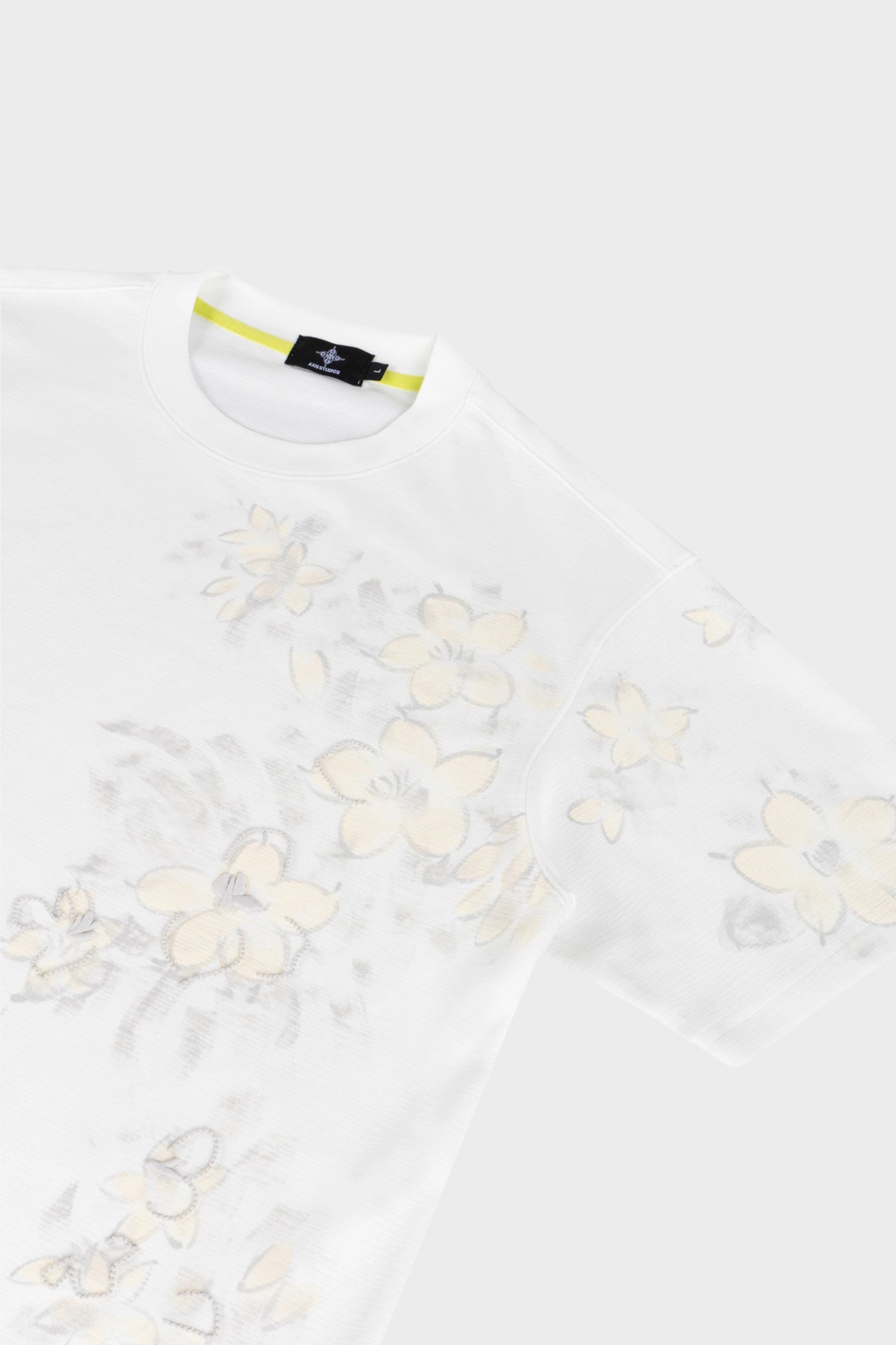 SAMPAGUITA HAND PAINTED TEE - PEARL