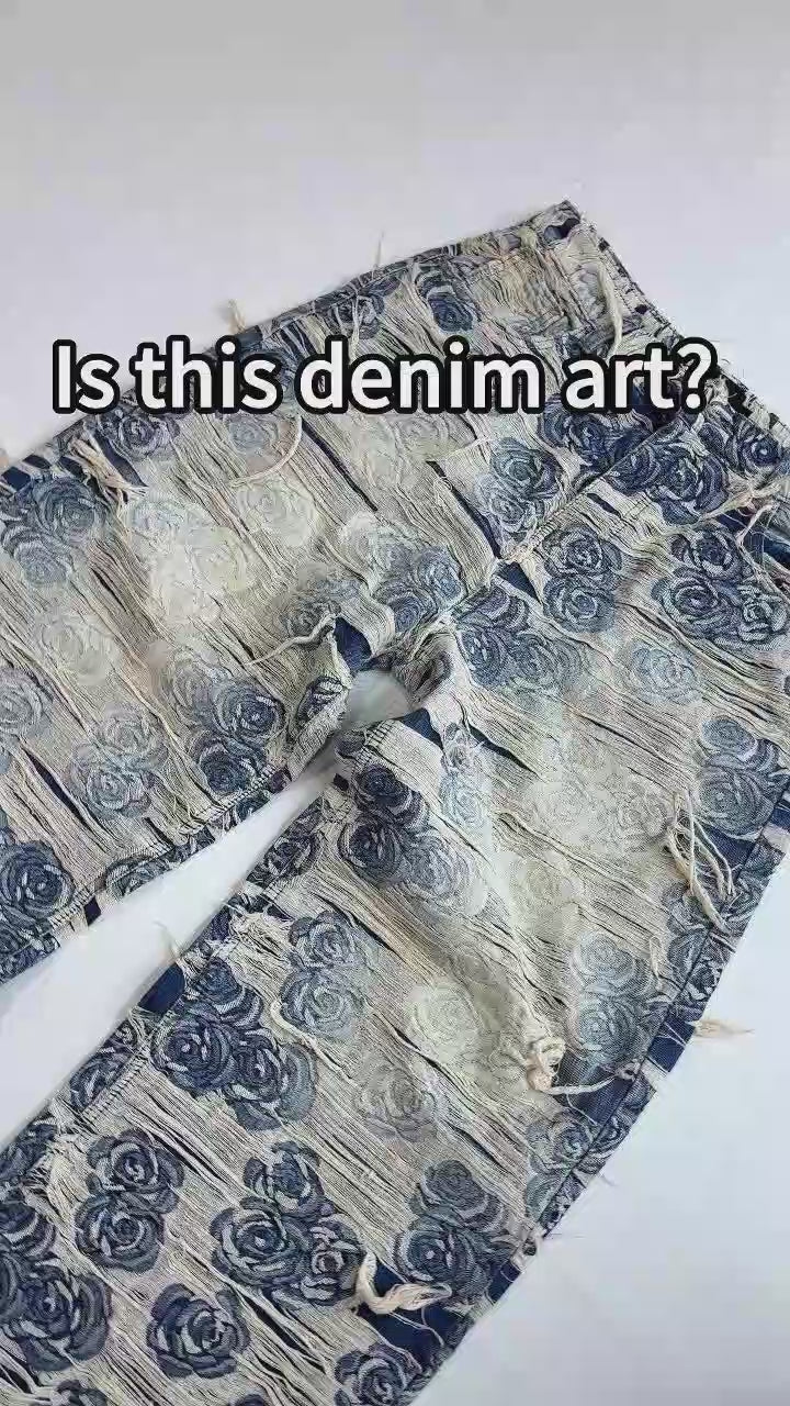 DISTRESSED PORCELAIN DENIM